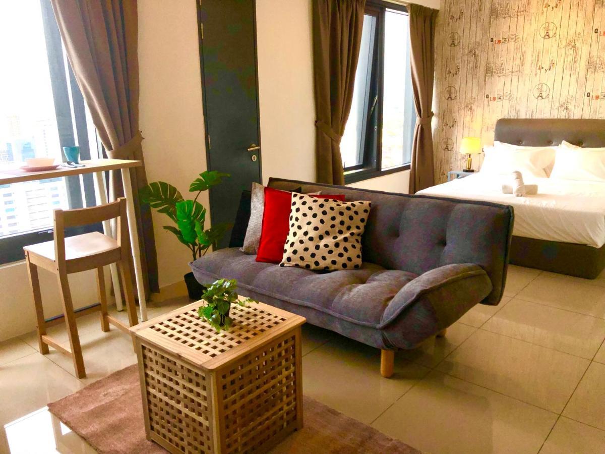 Tropicana 218 Macalister Netflix Unit By Blue Sky Holidays Τζωρτζ Τάουν Εξωτερικό φωτογραφία
