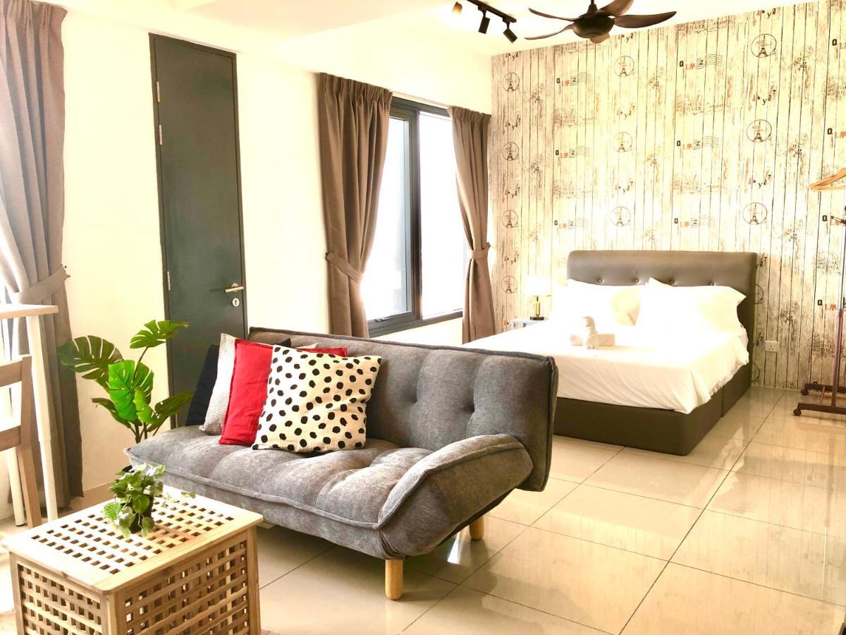 Tropicana 218 Macalister Netflix Unit By Blue Sky Holidays Τζωρτζ Τάουν Εξωτερικό φωτογραφία