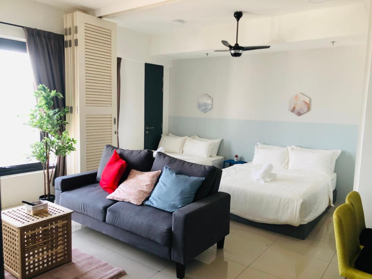 Tropicana 218 Macalister Netflix Unit By Blue Sky Holidays Τζωρτζ Τάουν Εξωτερικό φωτογραφία
