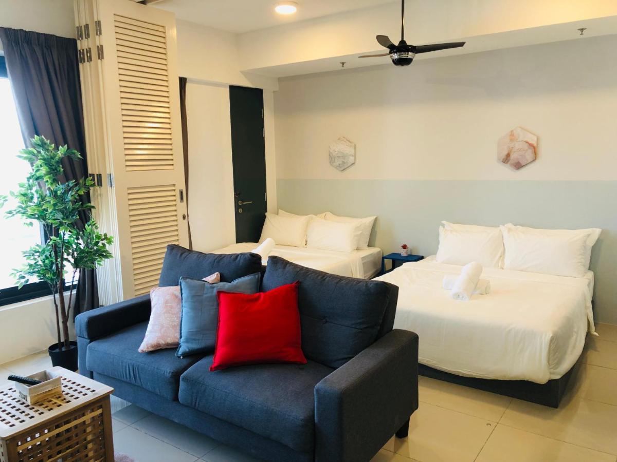 Tropicana 218 Macalister Netflix Unit By Blue Sky Holidays Τζωρτζ Τάουν Εξωτερικό φωτογραφία